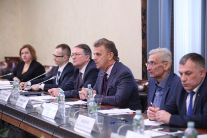 На круглом столе обсудят стандарты школьной формы
