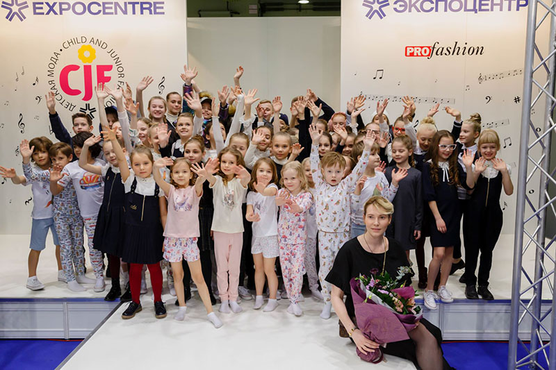 Классика и современность на «Детском подиуме» выставки «CJF – Детская мода»